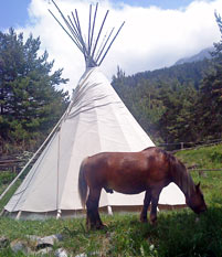 Un tipi chez le camping d'anta Niya