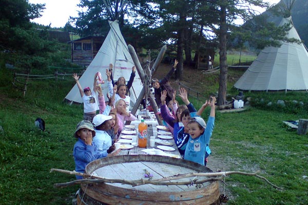 Camp de tipis sioux