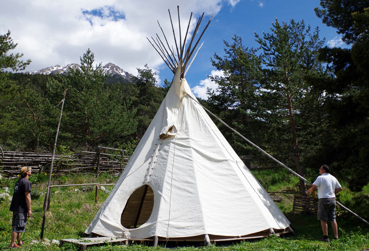 montage des oreilles du tipi